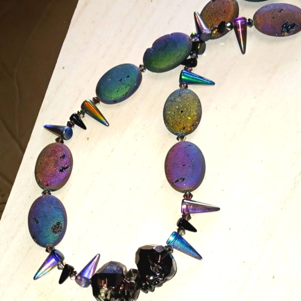 Rainbow druzy geode agate crystal necklace with glass skulls & spikes OAK